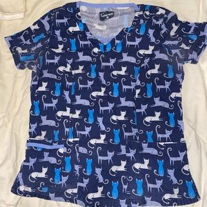 Women’s Small Butter Soft Cat Print Scrub Top